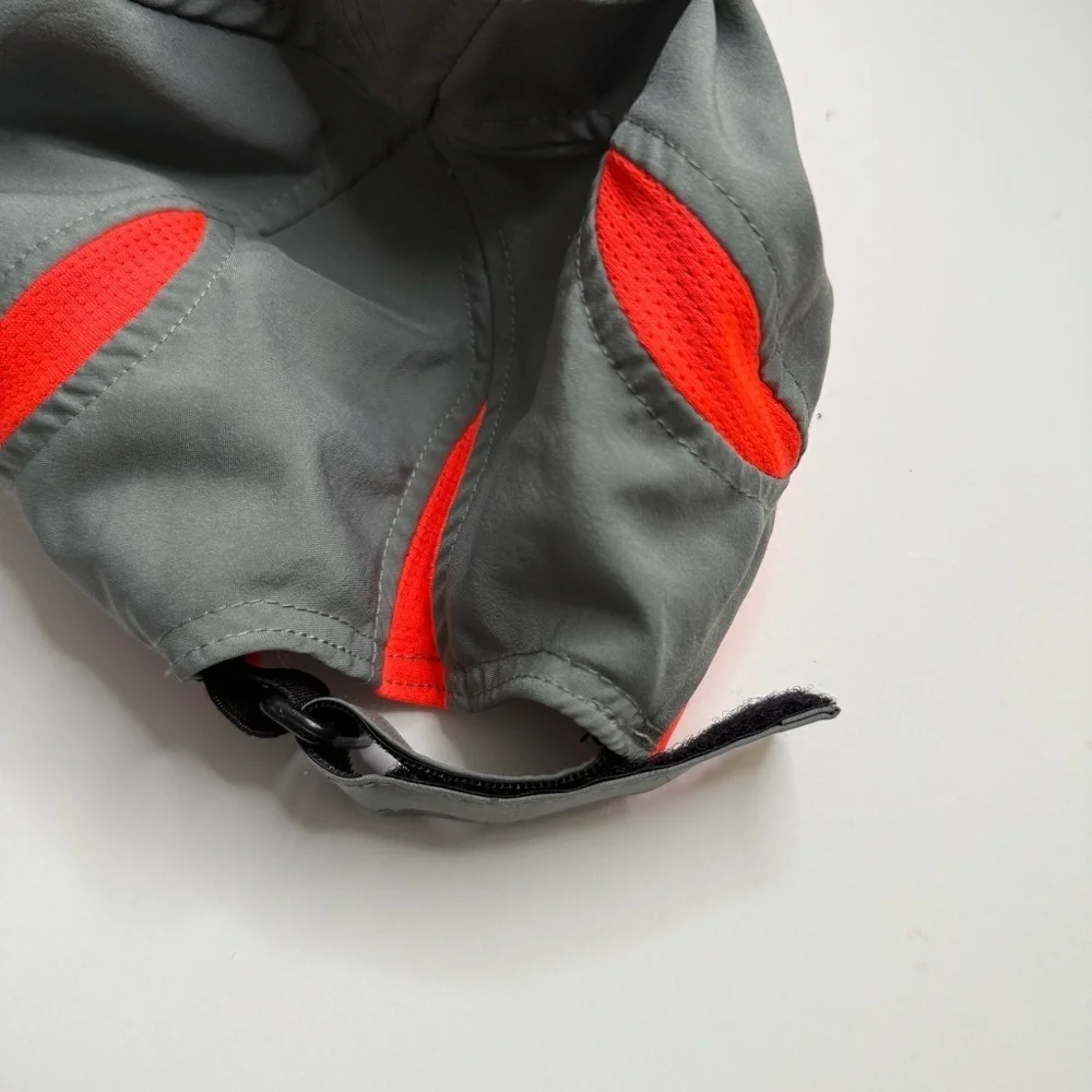 The North Face hat